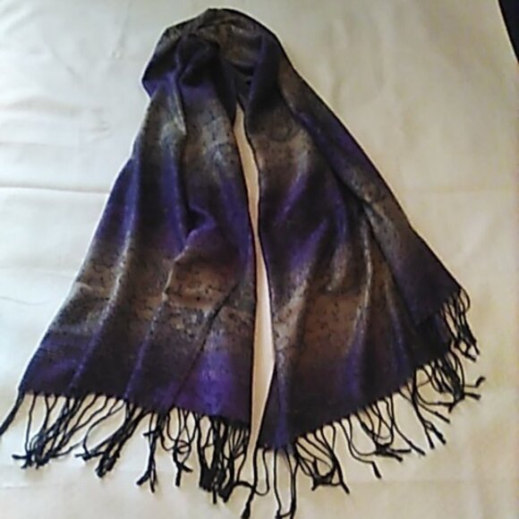 Pashmina Silk Scarf Shawl Wrap Fringe Purple/Gold With Metallic Threads PS1. NWT - Picture 3 of 4